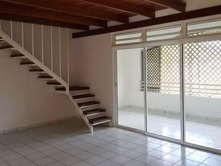 appartement f2 + mezzanine suzini