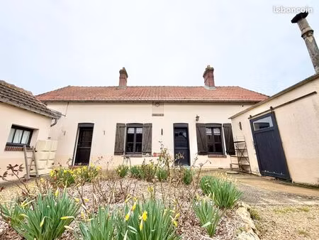 maison 2 pièces 61 m²