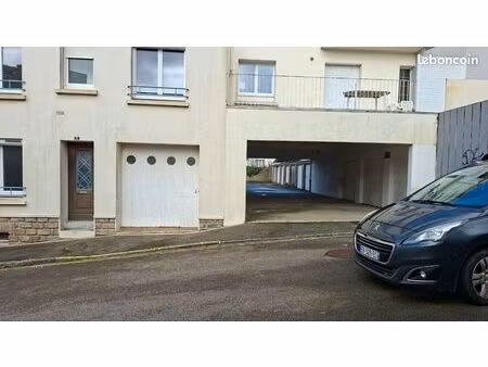 garage/box brest 17m2