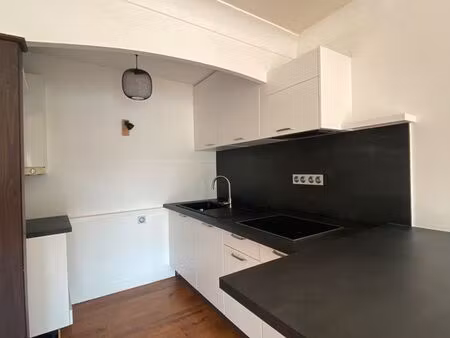 bel appartement t2 non meubleu202847m2