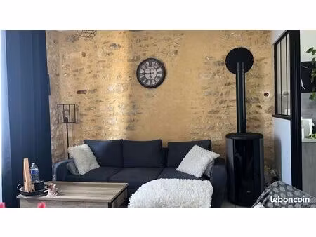 t3 sarlat meublé + box