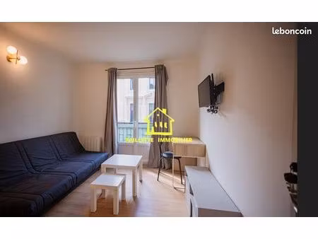 studio 1 pièce 12 m²