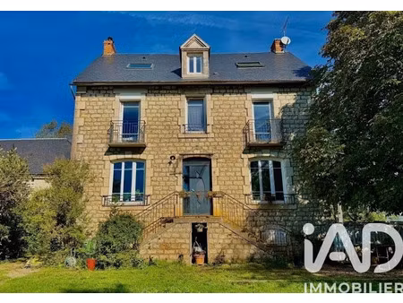 vente maison 8 pièces 215 m² à cruéjouls (12340)  265 000 €