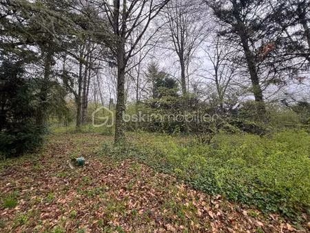 terrain de 937 m² à mereville