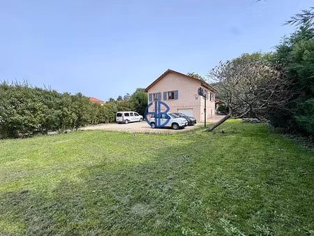 vente maison 5 pièces 100 m² à montrevel (38690)  239 000 €