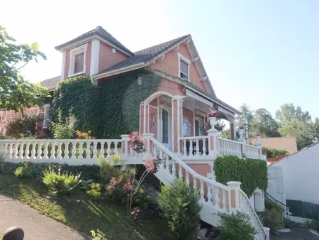 vente maison 6 pièces 130 m² à abrest (03200)  287 000 €