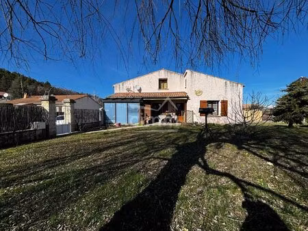 vente maison 9 pièces 147 m² upaix (05300)