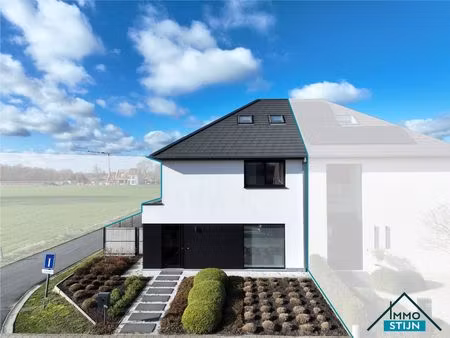 landelijk gelegen woning met vijf slaapkamers