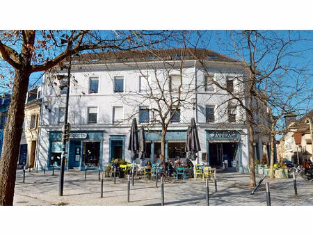 immeuble 600 m2 centre historique de mulhouse 9xf2 + 2 locaux commerciaux