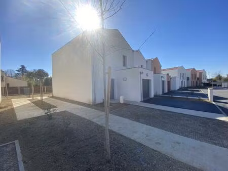 location maison 4 pièces 87 m² à seilh (31840)