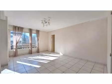 vente appartement 4 pièces 79m2 seynod 74600 - 289000 € - surface privée