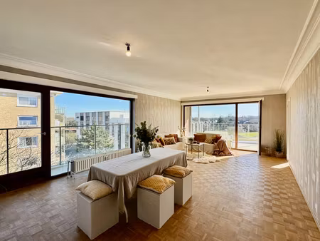 appartement te koop in sint-michiels met 3 slaapkamers