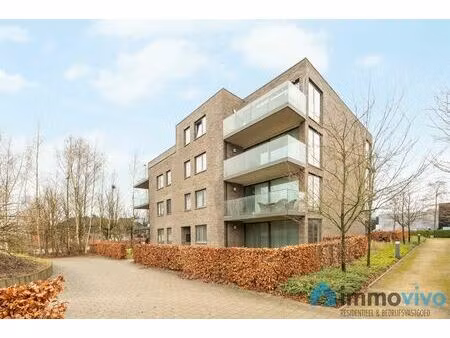 appartement te koop in wijnegem met 2 slaapkamers