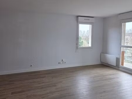 location appartement 3 pièces 69 m² à toulouse (31200)