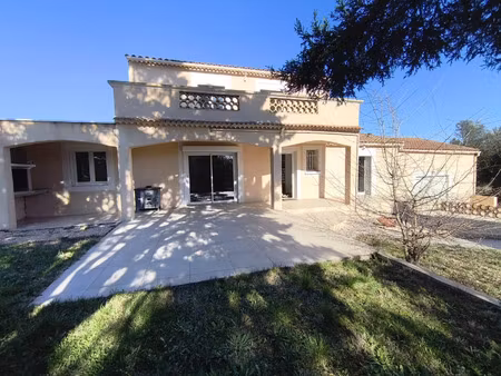 vente maison 5 pièces 143 m² domazan (30390)