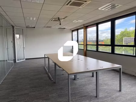 a louer  bureaux à louer  parc technologique de st-priest