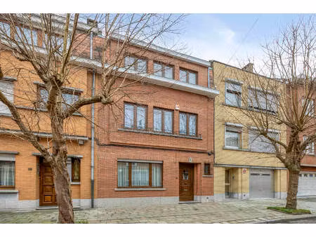 huis te koop in anderlecht met 4 slaapkamers