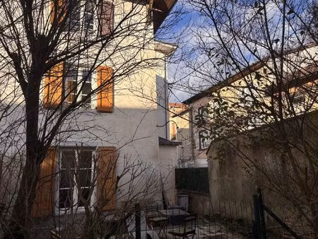 maison à vendre saint-étienne-de-saint-geoirs