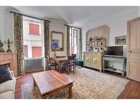 appartement • mairie-marne  biarritz