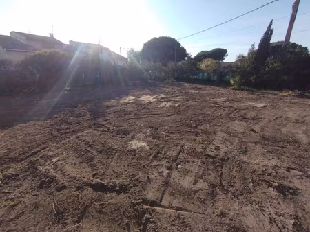 vente terrain 1040 m² agde (34300)