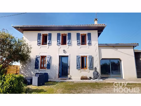 maison de maitre  140 m²  4 chambres avec jardin