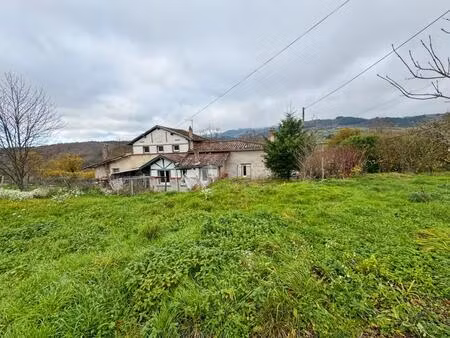 spacieuse maison 8 pièces à vollore-ville