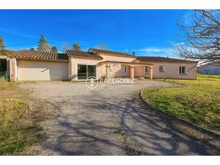 plain-pied familial 120 m² avec grand terrain arboré empla