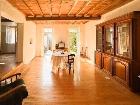 exclusivite giroussens maison de 168m2centre village terasse jardin vente interactive