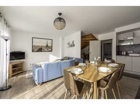 coup de cœur – maison de ville familiale & opportunité locative à montévrain