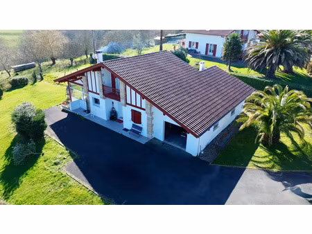 vente maison 3 pièces 113m2 hasparren 64240 - 419500 € - surface privée