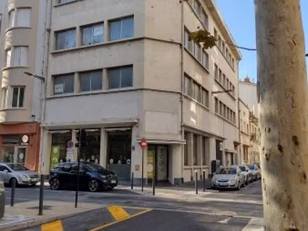 vente local commercial 1000m2 perpignan 66000 - 1300000 € - surface privée