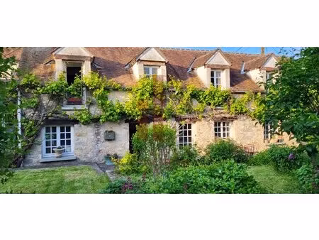 grez sur loing - longere de caractere 200 m² avec dependances - jardin clos 454 m²