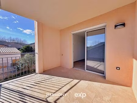 t3 lumineux avec balcon