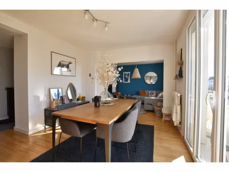 dijon nord – appartement t3 rénové avec balcon et ascenseur