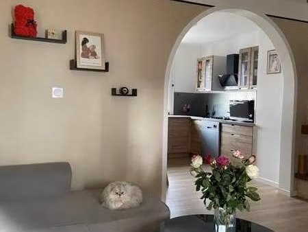 vente maison à la roche-sur-yon (85000) : à vendre / 72m² la roche-sur-yon