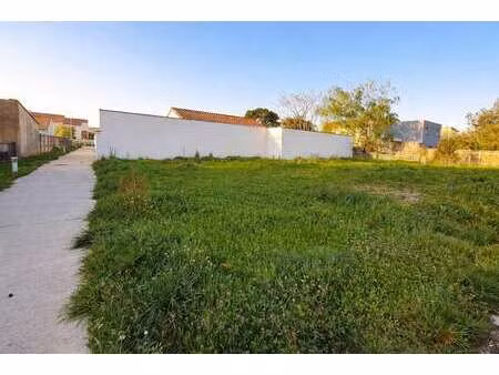 vente terrain aux sorinières (44840) : à vendre / les sorinières