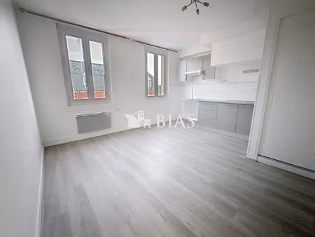 location appartement 3 pièces à bourg-achard (27310) : à louer 3 pièces / 45m² bourg-achar