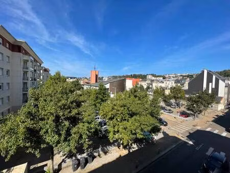 location appartement t1 meublé au havre (76600) : à louer t1 meublé / 21m² le havre