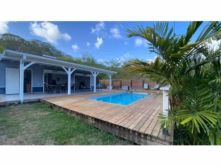 vente maison 4 pièces 104 m² à le diamant (97223)  449 000 €
