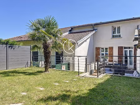 maison crépieux la pape 5 pièce(s) 127 m2  3 chambres  1 bureau  jardin