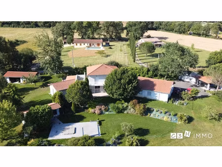 vente villa 7 pièces 234 m² à beauchalot (31360)  475 000 €