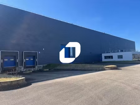 location entrepôt saint priest 69800