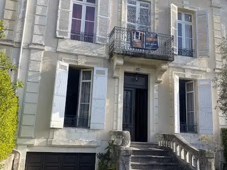 vente maison 9 pièces 280 m² à perigueux (24000)  572 400 €