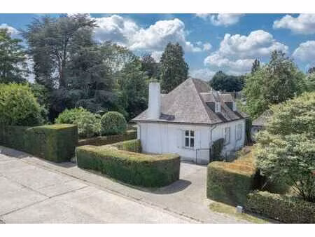 statige villa met potentieel op toplocatie in schepdaal.