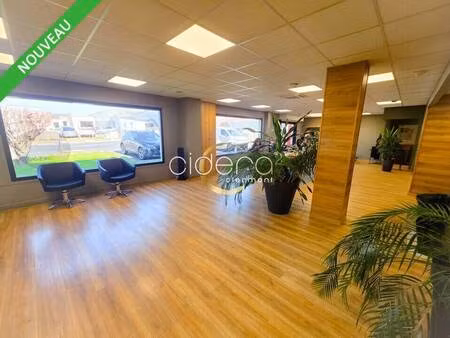 local commercial à louer