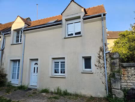 f4 meublé + stationnement + extérieur