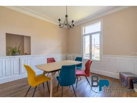 maison de ville à vendre