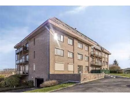 mimi appart cosy à rénover  2 pas du centre de wavre.