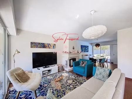 vente maison 5 pièces 131 m² à le haillan (33185)  540 000 €