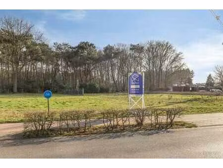 bouwgrond voor halfopen bebouwing in o.-l.-v.-olen